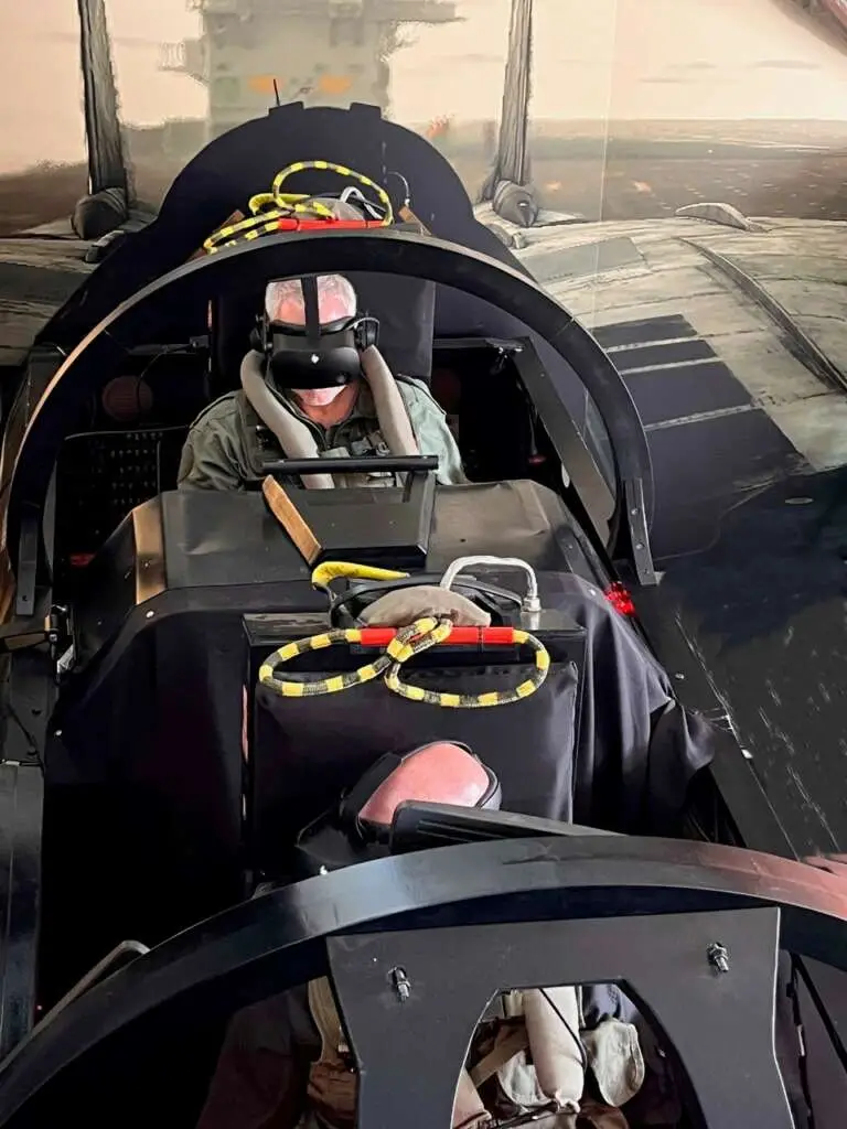 Simulateurs de vol avion de chasse F-14 Flight Experience Nivelles